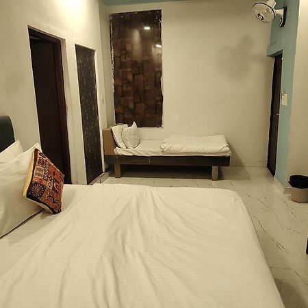 Rudraksha Inn Mount Abu Dış mekan fotoğraf