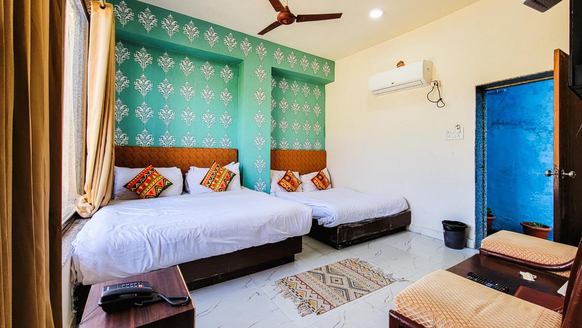 Rudraksha Inn Mount Abu Dış mekan fotoğraf